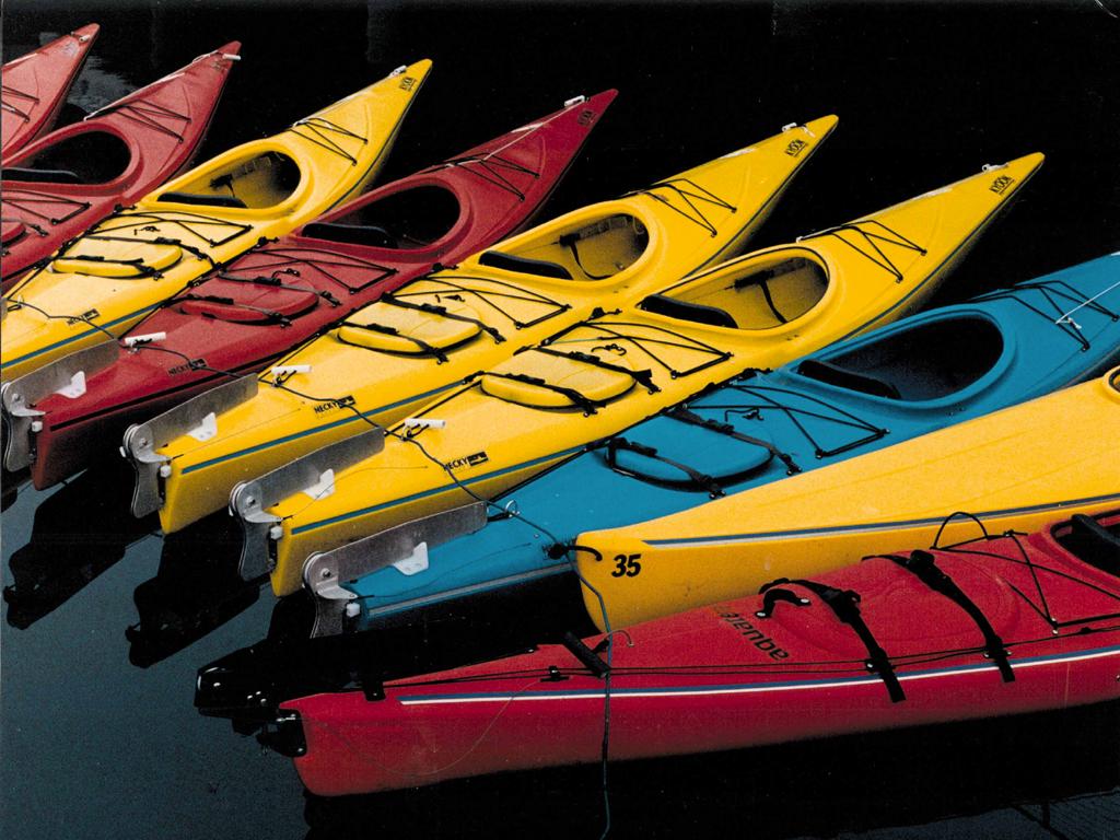 Kayaks wallpaper
