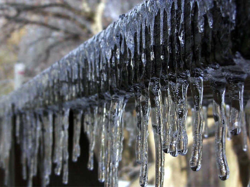 Icicles wallpaper