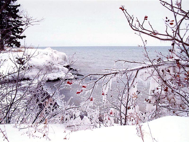 Lake Superior in Winter wallpaper