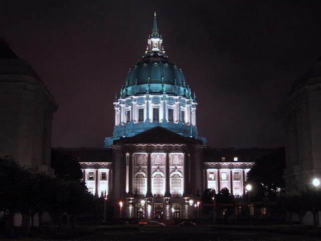 San Francisco, California City Hall at night wallpaper